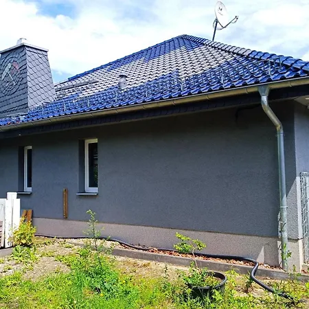 2-zimmer Wohnung, Parkplatz Und Terrasse, Nah A10 Und Berlin 아파트 *